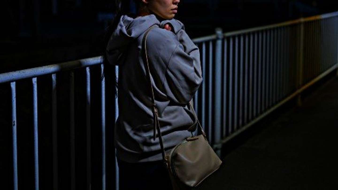 夜道を歩いて帰ろうとしていたら（画像はphotoAC）