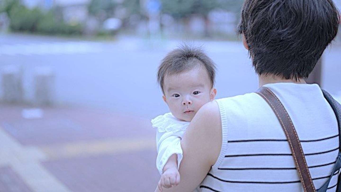 子供連れだったけど（画像はphotoAC）