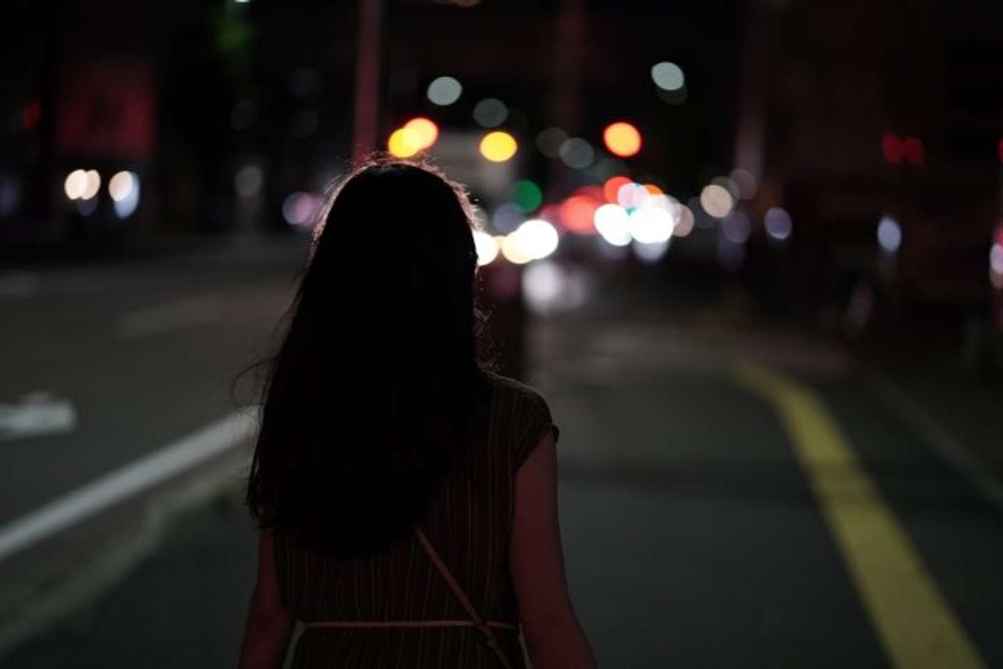 10代の頃の体験談（画像はphotoAC）