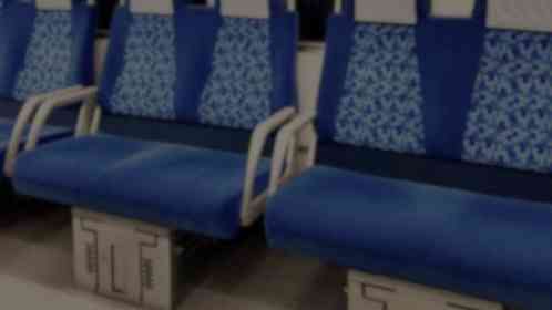 東武東上線の車内で泣き出してしまった1歳娘。それを見た中年女性客が、私たちの最寄り駅までずっと（埼玉県・30代女性）