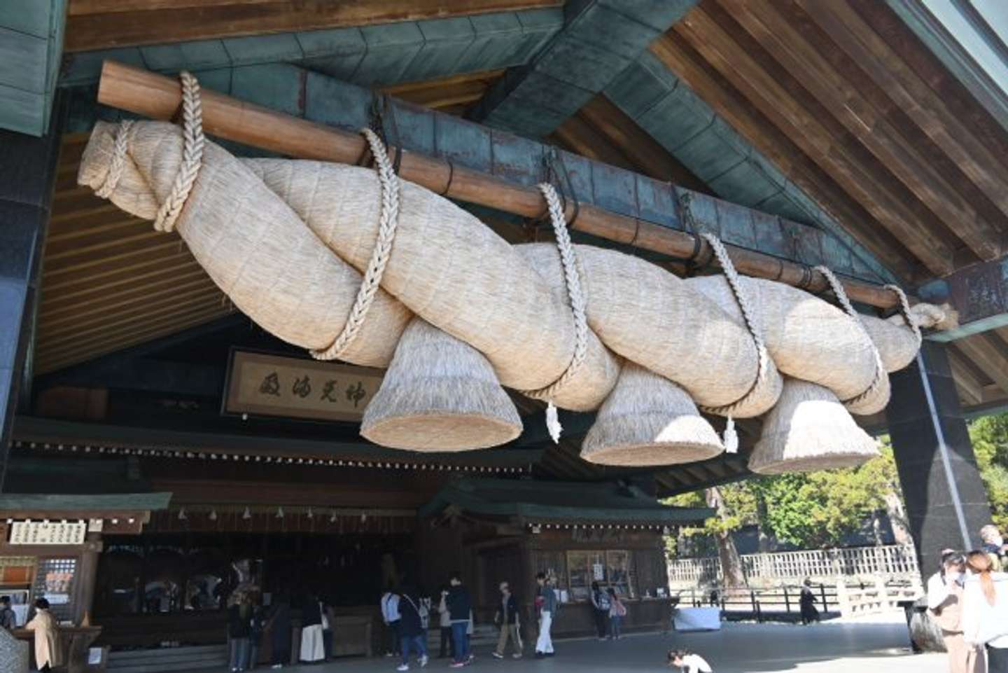 縁結びといえば出雲大社！（画像はphotoACより）