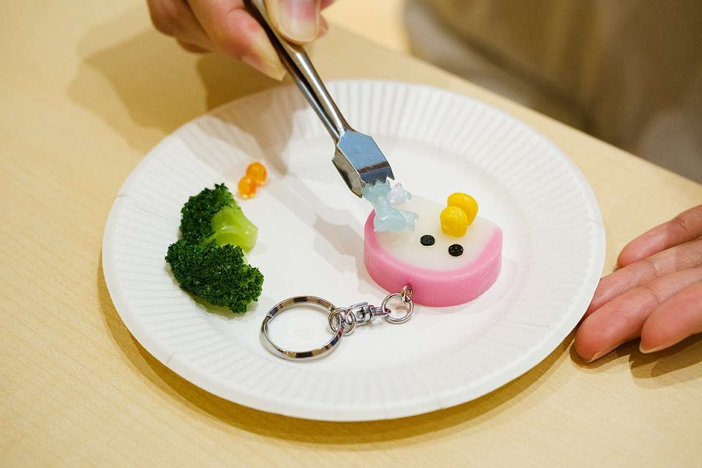 悩む時間もまた楽しい（画像提供：鈴廣かまぼこ）