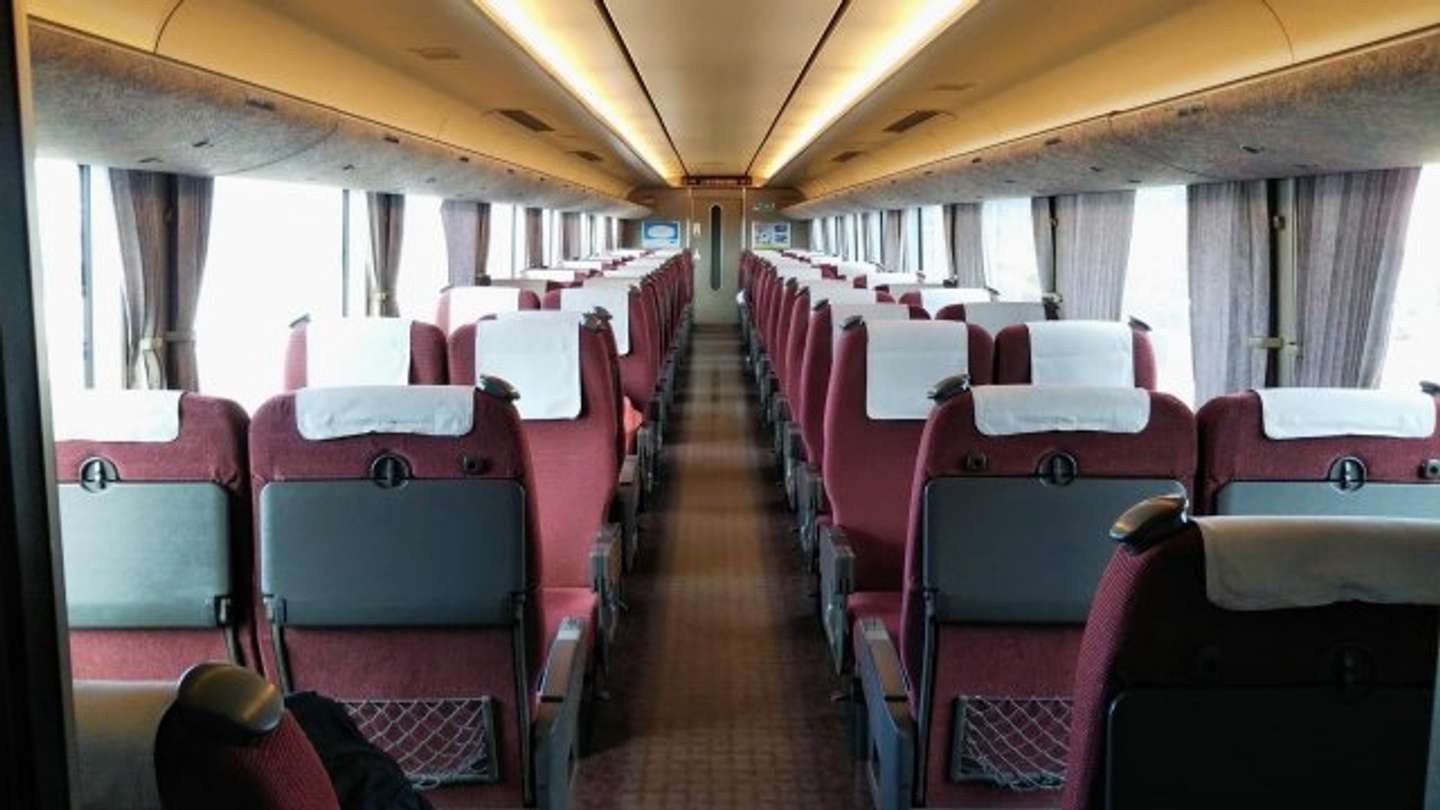 旅先での出会い（画像はphotoAC）