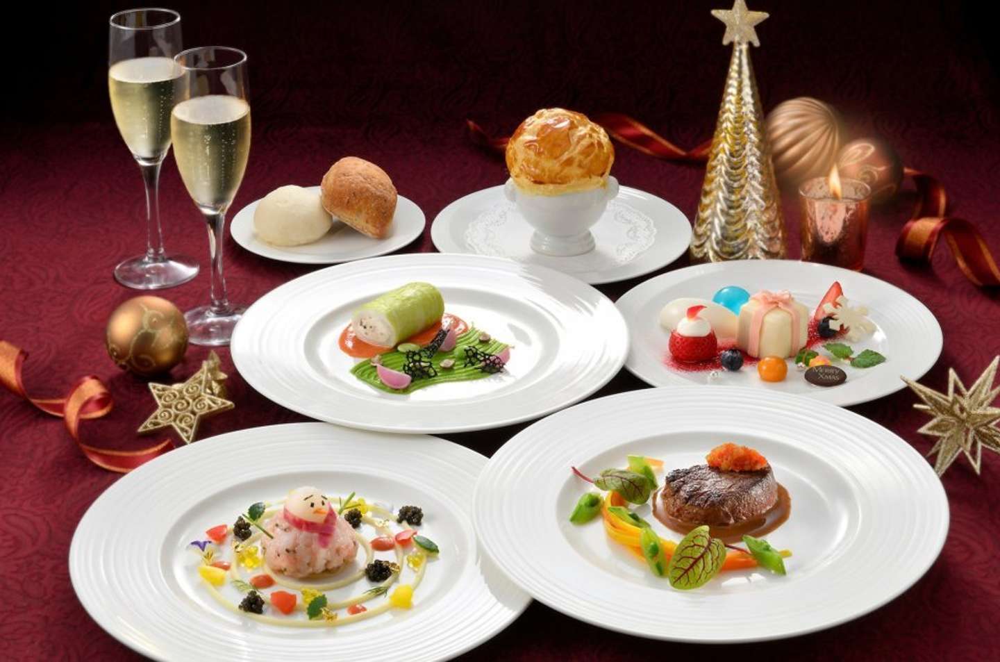 クリスマスを彩る特製ディナー