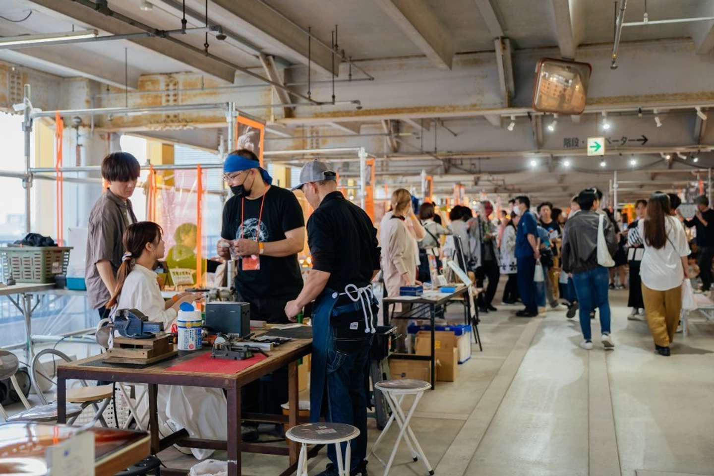 職人たちの製造工程を見られる（画像はプレスリリースより）